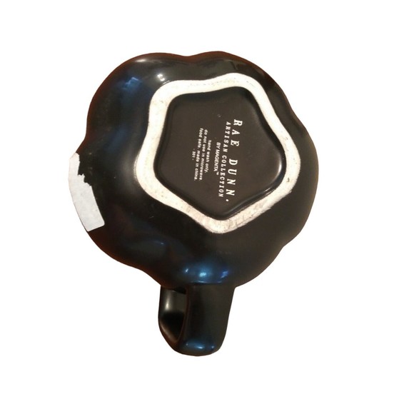 Rae Dunn 'FALL' Black Pumpkin Shaped Coffee Mug Tea Cup Gold Font NW… - Picture 5 of 8